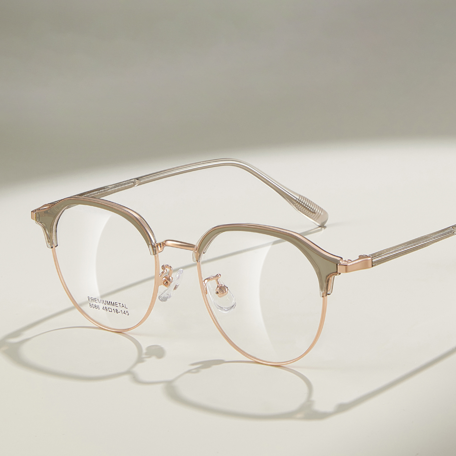 Lunettes en alliage à monture ovale pour lecture quotidienne 8086