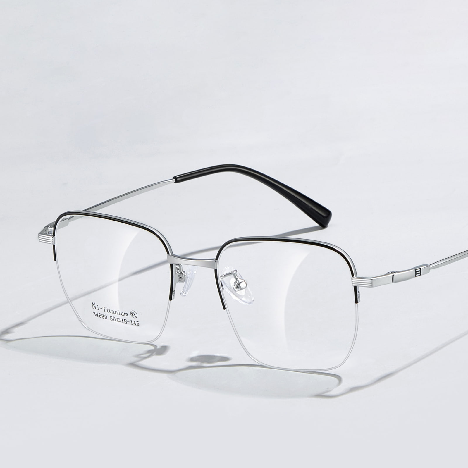 34690 Lunettes rétro intégrales dorées