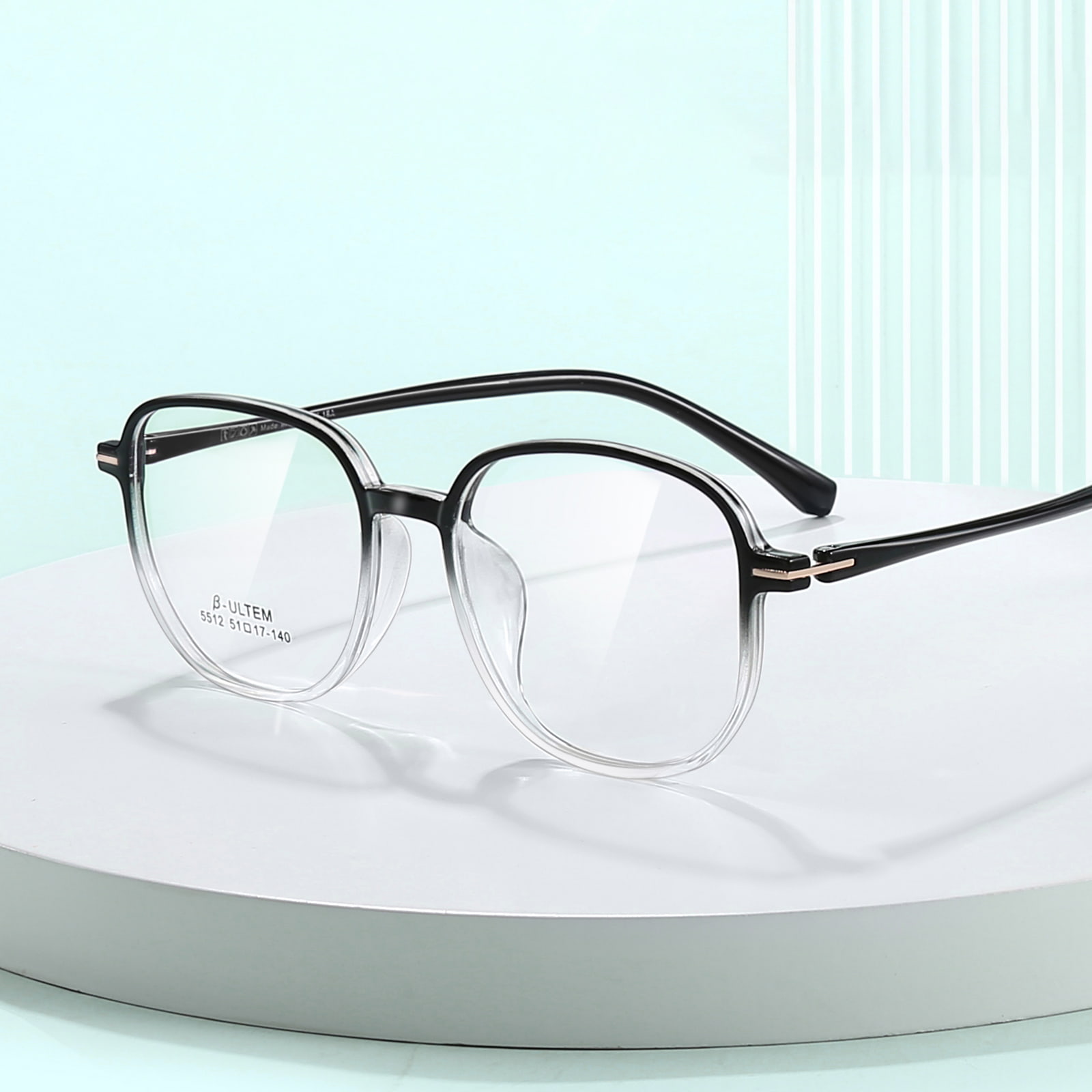 Lunettes TR90 en acier et plastique, dégradé noir et blanc, monture carrée, tungstène, titane, 5512