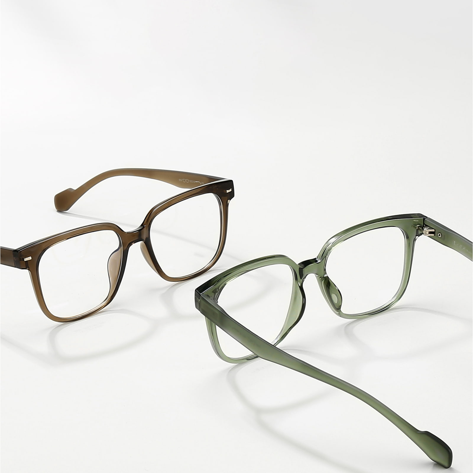 Lunettes TR90 confortables hypoallergéniques à monture noire 030