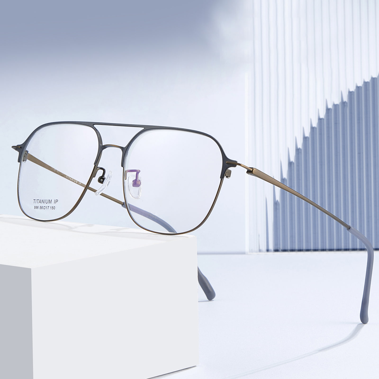 Lunettes monobloc en titane pur 996 à double faisceau