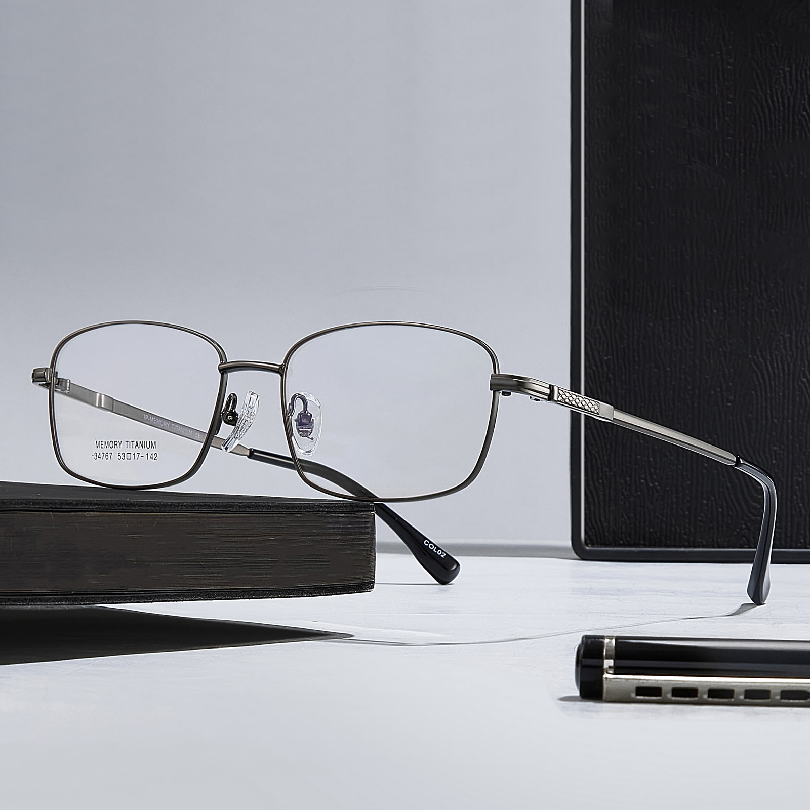 34767 Lunettes en alliage anti-extrusion de titane à mémoire de travail