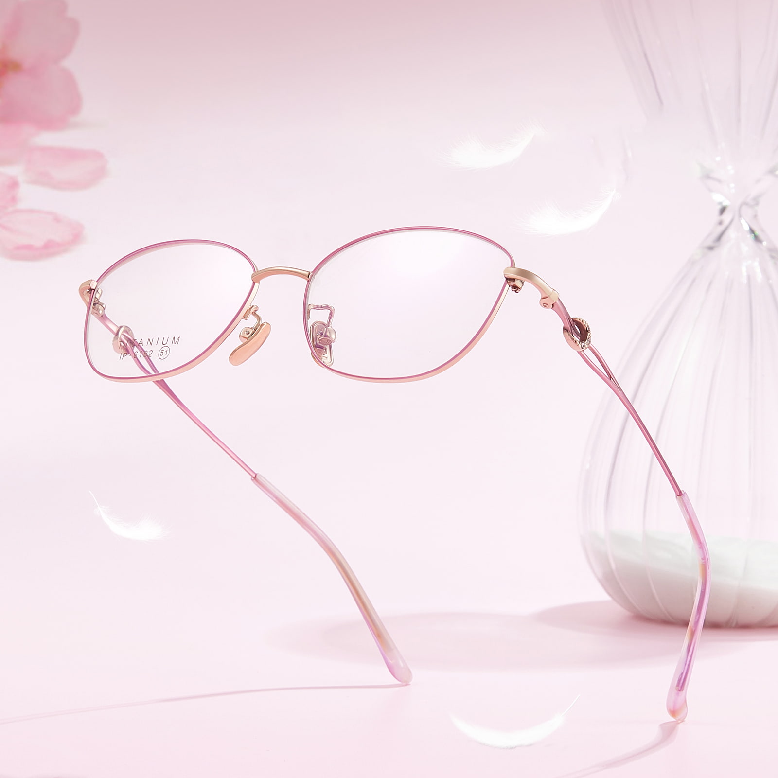 6192 Lunettes en titane pur à diamant fin non déformé à petite monture