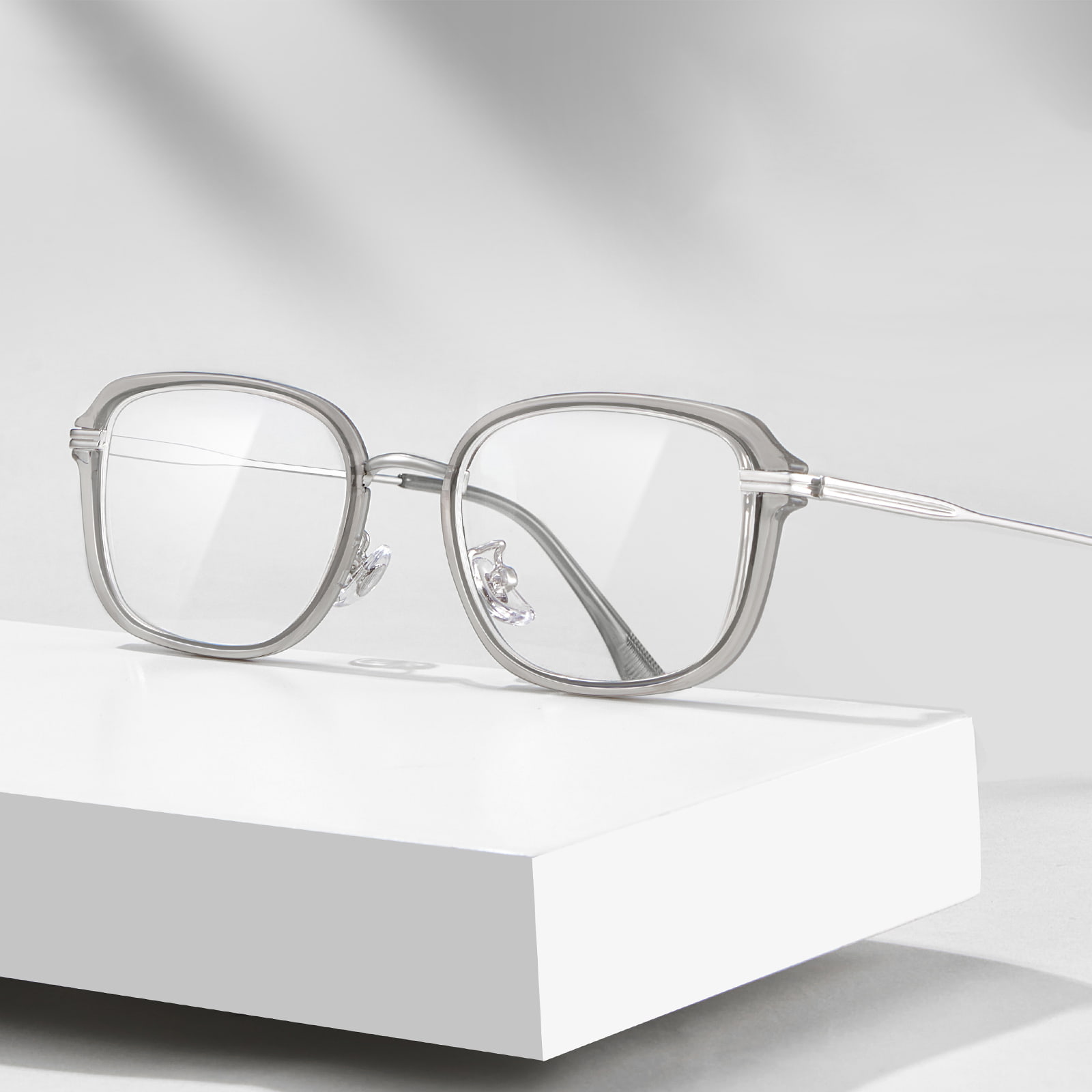 23061 Lunettes creuses légères anti-lumière bleue à colle dorée