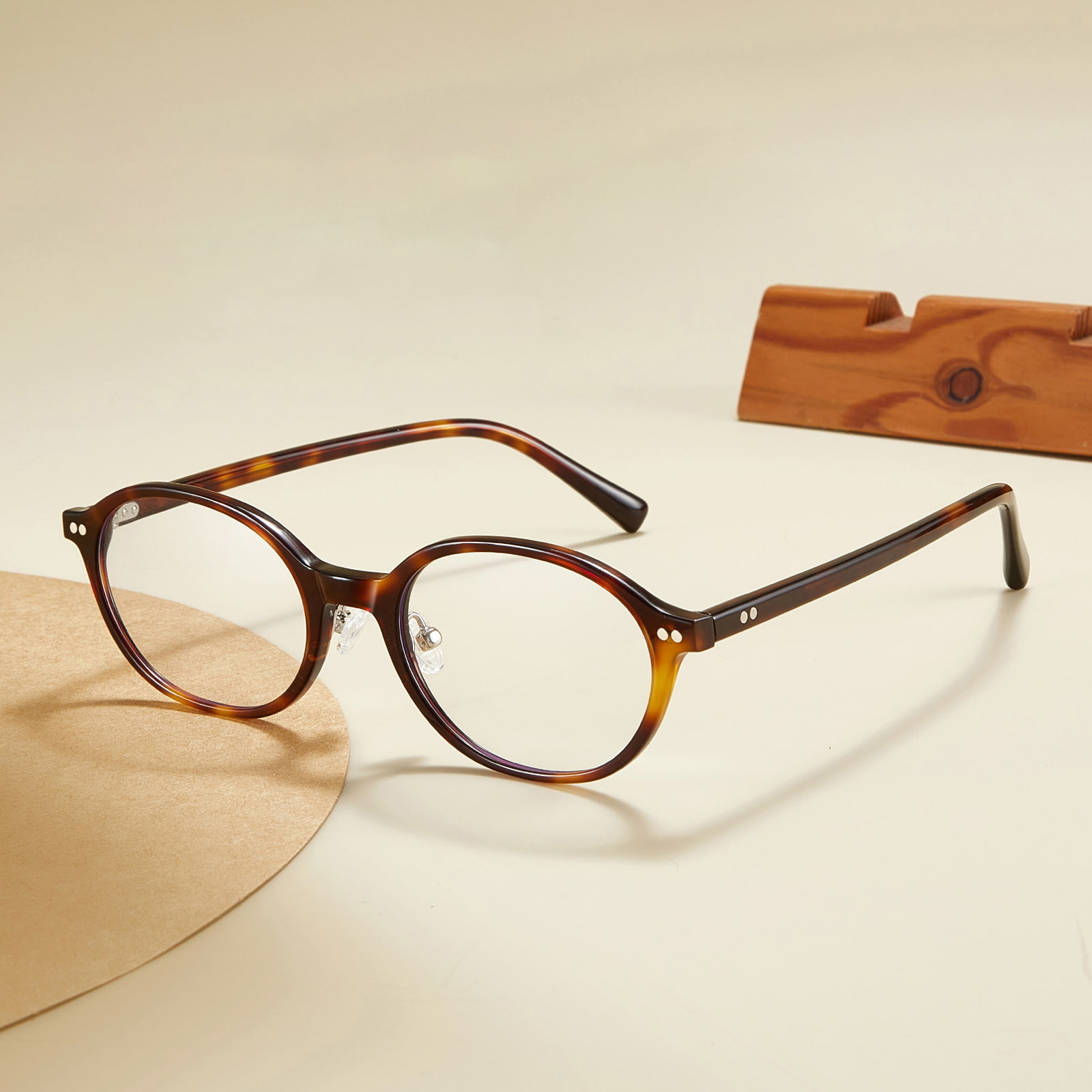 Lunettes ovales en acrylate respectueuses de la peau pour le travail sur ordinateur BC2049