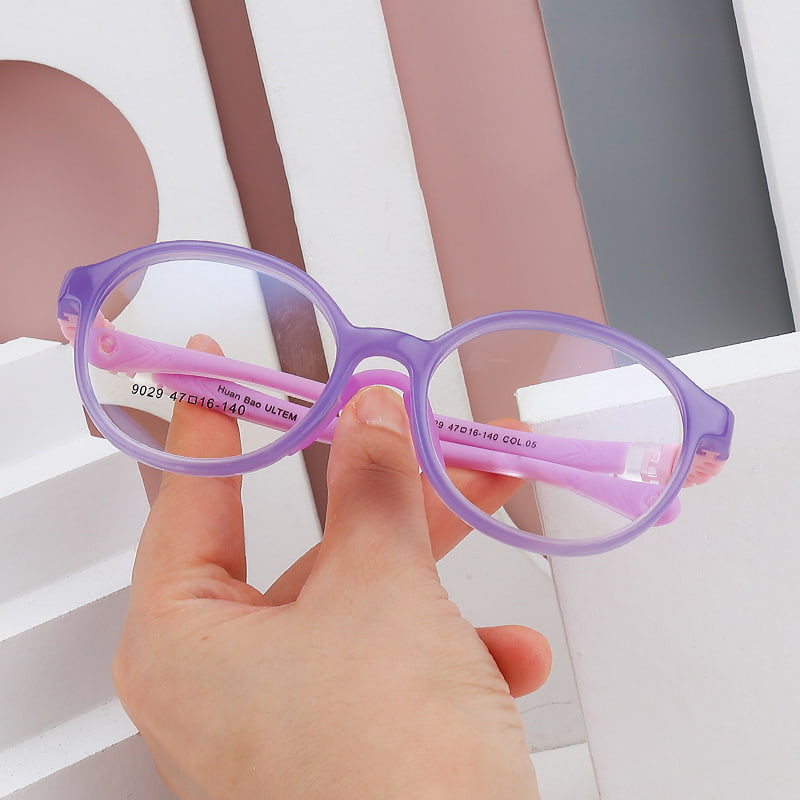 Lunettes amovibles à charnière élastique pour correction de la vision 9029