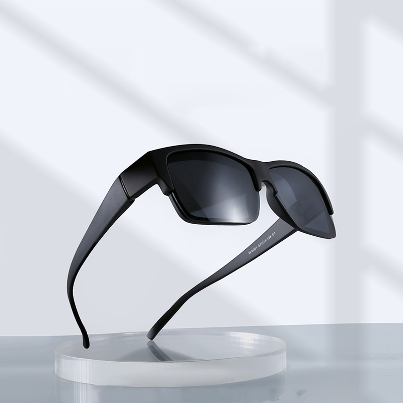 0001 Lunettes de soleil polarisées pratiques pour myopie